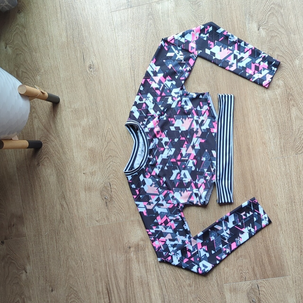 Zella Girl Crop Rash Guard